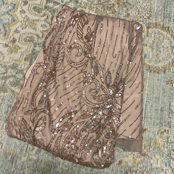 AIDAN MATTOX sequin gown - Picture 3 of 5